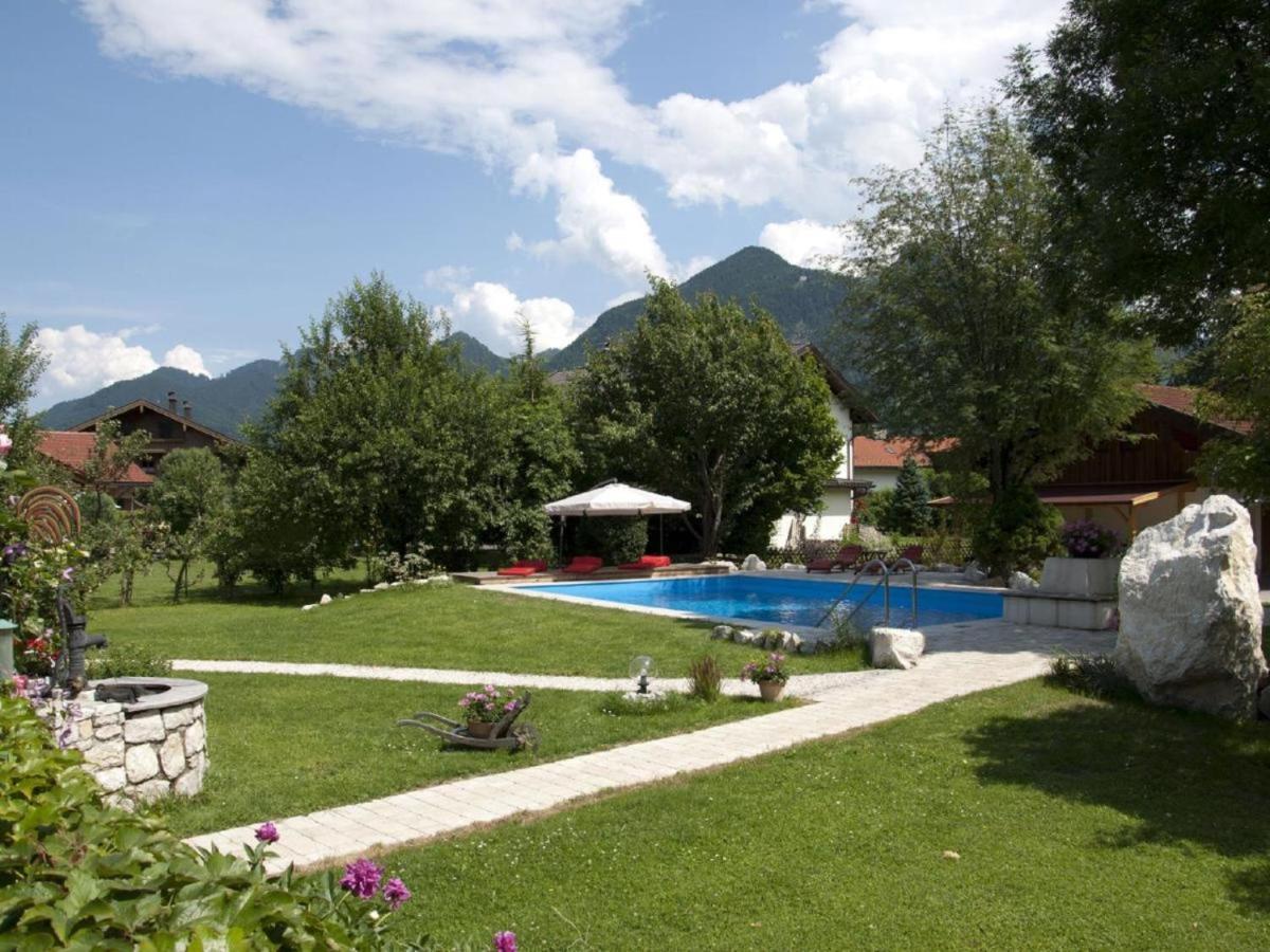 Gaestehaus Gamsei - Bosch Hermann Grassau  Exteriör bild